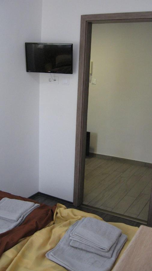 Апартаменты Hz Apartman Мишкольц Экстерьер фото